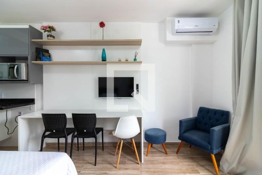Quarto e Sala de apartamento para alugar com 1 quarto, 25m² em Jardim São Paulo(zona Norte), São Paulo
