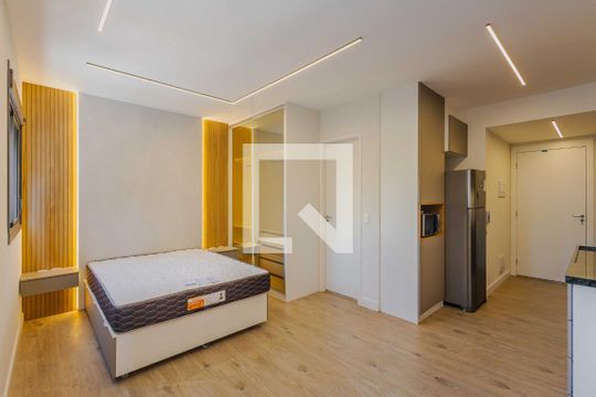 Studio de kitnet/studio para alugar com 1 quarto, 27m² em Pinheiros, São Paulo