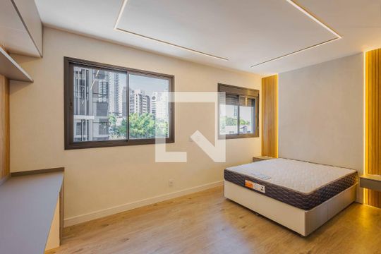 Kitnet/Studio para alugar com 1 quarto, 27m² em Pinheiros, São Paulo