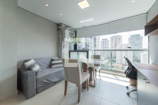 Varanda de apartamento à venda com 1 quarto, 33m² em Jardim das Acacias, São Paulo