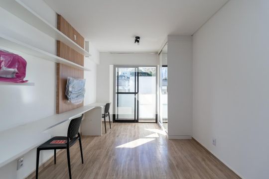 Sala e Quarto de apartamento à venda com 1 quarto, 28m² em Jardim São Paulo(zona Norte), São Paulo