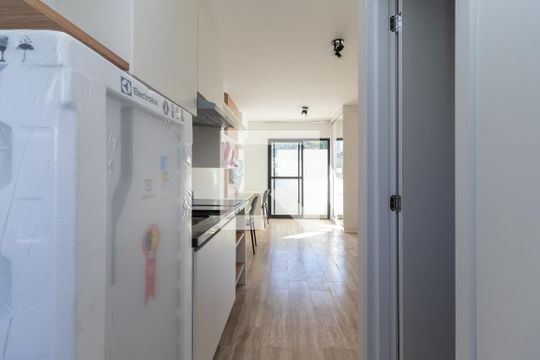 Cozinha de apartamento à venda com 1 quarto, 28m² em Jardim São Paulo(zona Norte), São Paulo
