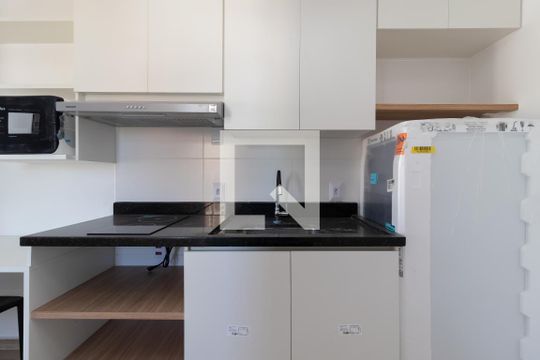 Cozinha de apartamento à venda com 1 quarto, 25m² em Jardim São Paulo(zona Norte), São Paulo