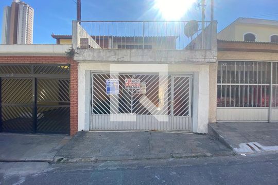 Fachada de casa à venda com 4 quartos, 150m² em Tatuapé, São Paulo