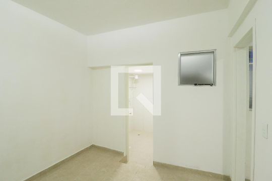 Sala/Quarto de casa de condomínio para alugar com 1 quarto, 40m² em Vila dos Andrades, São Paulo