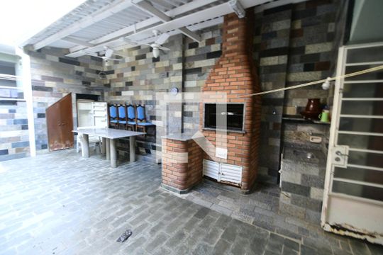 Quintal e Churrasqueira de casa à venda com 5 quartos, 250m² em Botafogo, Campinas