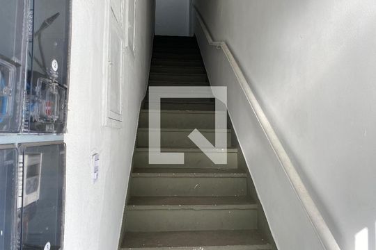 Entrada de casa para alugar com 1 quarto, 40m² em Tucuruvi, São Paulo