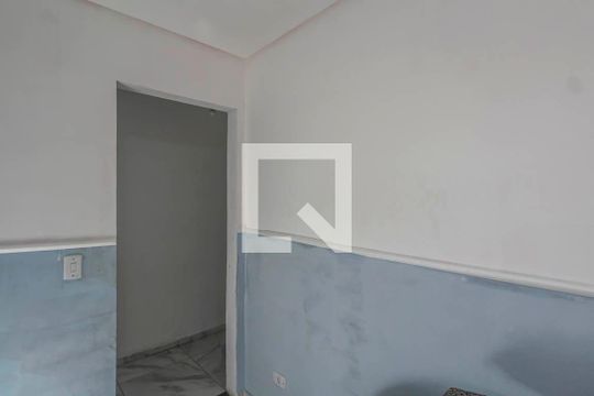 Quarto de Serviço de casa de condomínio à venda com 2 quartos, 75m² em Jardim Santa Adélia, São Paulo