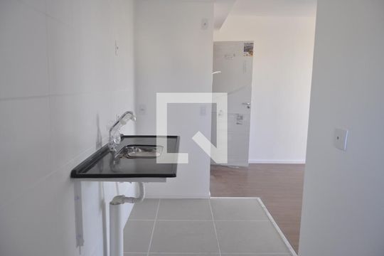 Cozinha de apartamento à venda com 3 quartos, 60m² em Pilares, Rio de Janeiro