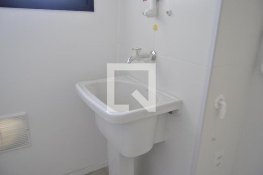 Área de Serviço de apartamento à venda com 3 quartos, 60m² em Pilares, Rio de Janeiro
