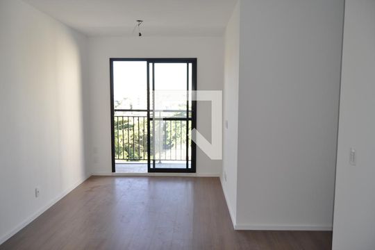 Sala de apartamento à venda com 3 quartos, 60m² em Pilares, Rio de Janeiro