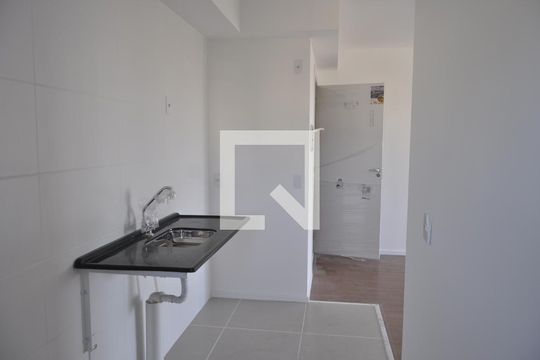 Cozinha de apartamento à venda com 3 quartos, 60m² em Pilares, Rio de Janeiro