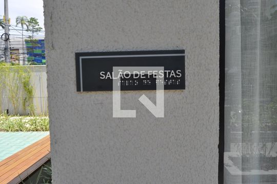 Área comum de apartamento à venda com 3 quartos, 60m² em Pilares, Rio de Janeiro