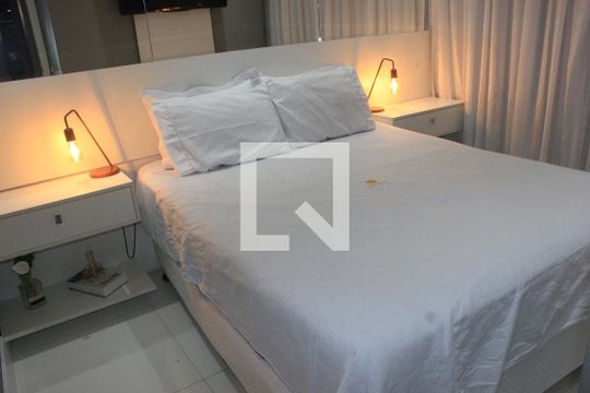Quarto 1 de apartamento à venda com 2 quartos, 43m² em Jardim Las Vegas, Guarulhos