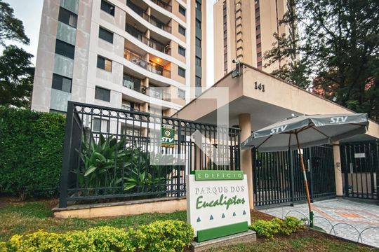 Fachada de apartamento para alugar com 2 quartos, 58m² em Jardim Bonfiglioli, São Paulo