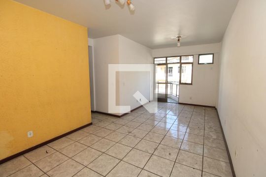 Apartamento para alugar com 3 quartos, 108m² em Irajá, Rio de Janeiro