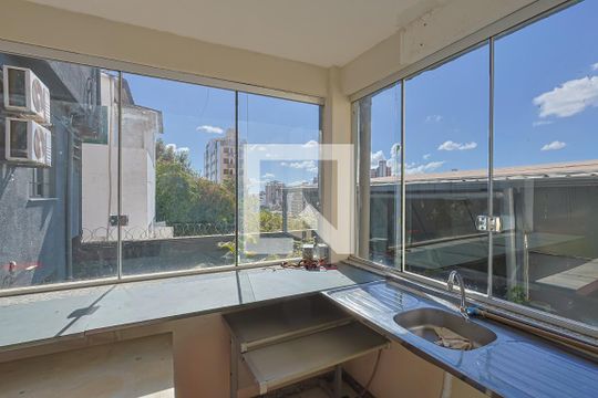Área de Serviço de casa à venda com 8 quartos, 440m² em Santo Antônio, Belo Horizonte
