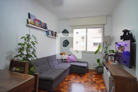 Apartamento para alugar com 1 quarto, 42m² em Passo da Areia, Porto Alegre