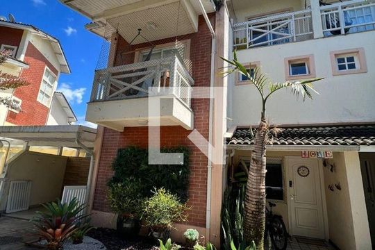 Casa à venda com 4 quartos, 175m² em Ingá, Niterói