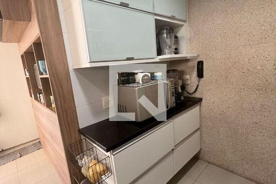 Casa à venda com 4 quartos, 175m² em Ingá, Niterói