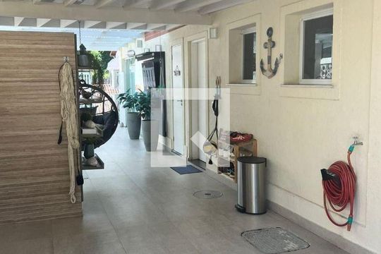 Casa à venda com 4 quartos, 175m² em Ingá, Niterói