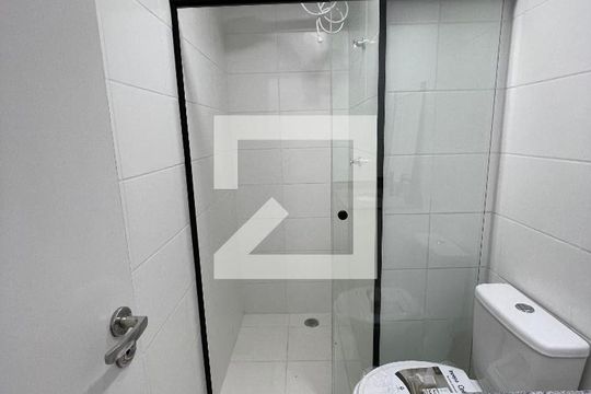 Banheiro de apartamento à venda com 2 quartos, 33m² em Butantã, São Paulo