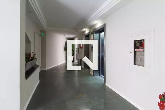 Hall social de apartamento à venda com 2 quartos, 73m² em Indianópolis, São Paulo