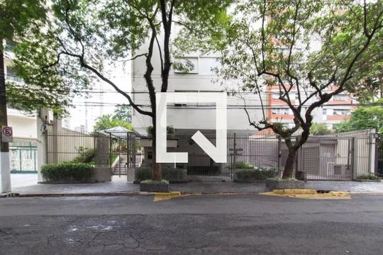 Fachada de apartamento à venda com 2 quartos, 73m² em Indianópolis, São Paulo