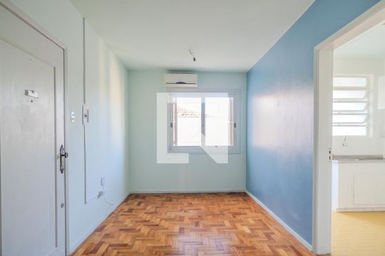 Sala de apartamento à venda com 2 quartos, 59m² em Azenha, Porto Alegre
