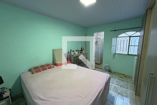 Quarto de casa à venda com 2 quartos, 120m² em Vaz Lobo, Rio de Janeiro
