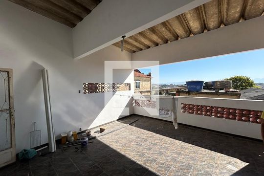 Terraço de casa à venda com 2 quartos, 120m² em Vaz Lobo, Rio de Janeiro