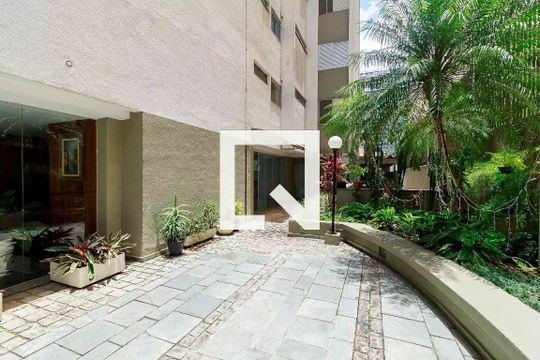 Área comum de apartamento para alugar com 2 quartos, 72m² em Cidade Monções, São Paulo