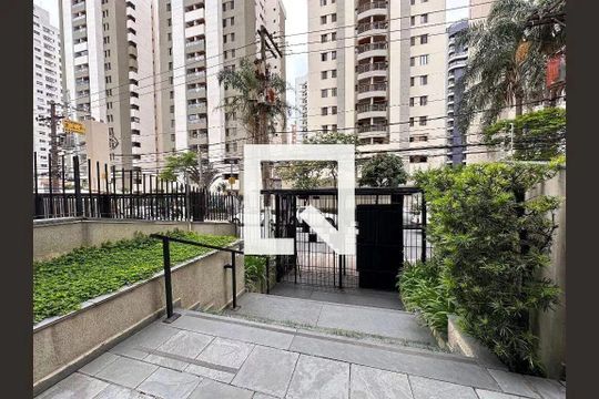 Entrada de apartamento para alugar com 2 quartos, 72m² em Cidade Monções, São Paulo