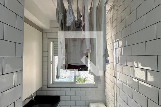 Área de Serviço de apartamento para alugar com 3 quartos, 80m² em Jardim Ester, São Paulo