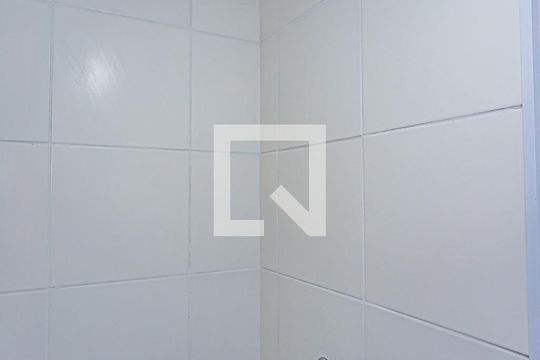 Banheiro de apartamento para alugar com 2 quartos, 35m² em Vila Nina, São Paulo