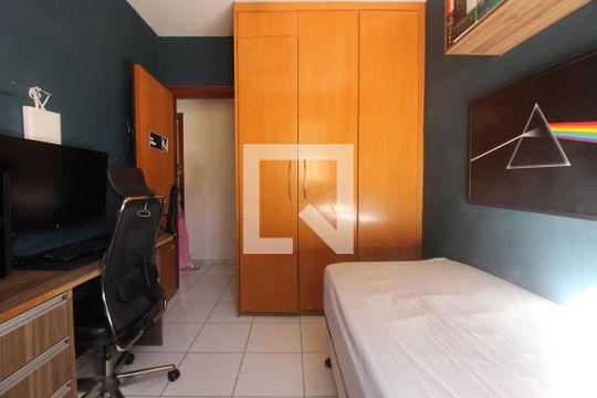 Quarto  de apartamento à venda com 3 quartos, 130m² em Grajaú, Belo Horizonte