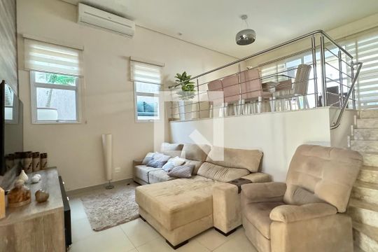 Casa de Condomínio à venda com 3 quartos, 260m² em Alphaville, Santana de Parnaíba