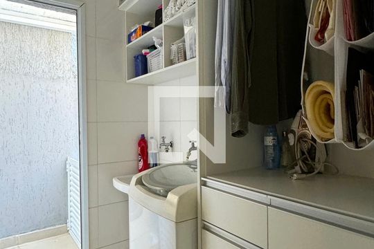 Área de Serviço de casa de condomínio à venda com 3 quartos, 260m² em Alphaville, Santana de Parnaíba