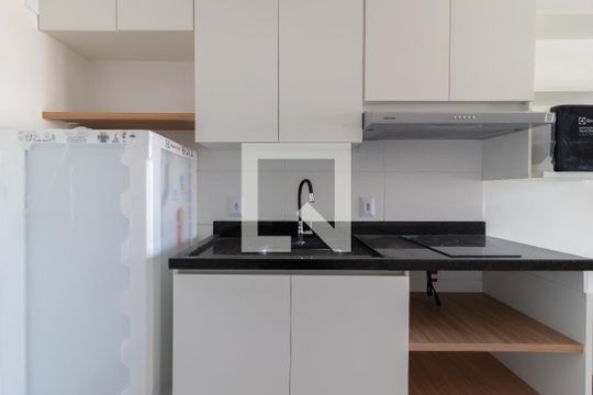 Cozinha de apartamento à venda com 1 quarto, 25m² em Jardim São Paulo(zona Norte), São Paulo
