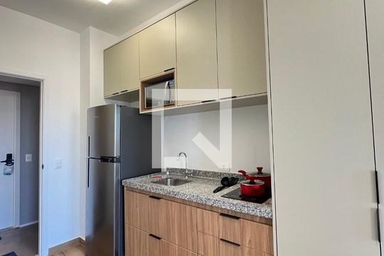 Cozinha de apartamento à venda com 1 quarto, 21m² em Vila Mariana, São Paulo