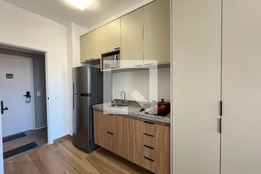 Cozinha de apartamento à venda com 1 quarto, 21m² em Vila Mariana, São Paulo