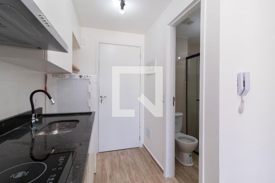 Cozinha de apartamento à venda com 1 quarto, 25m² em Jardim São Paulo(zona Norte), São Paulo