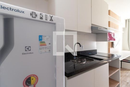 Cozinha de apartamento à venda com 1 quarto, 25m² em Jardim São Paulo(zona Norte), São Paulo