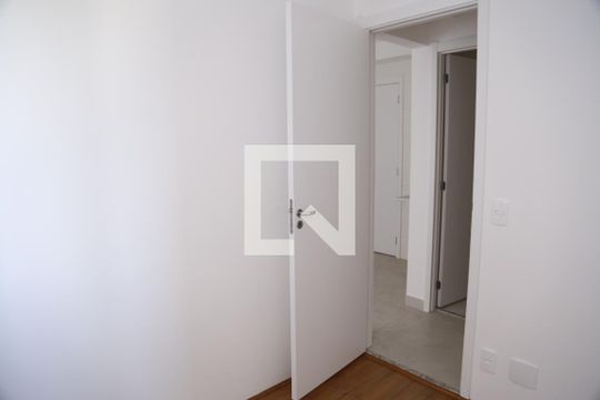 Quarto 1 de apartamento à venda com 2 quartos, 32m² em Jaraguá, São Paulo