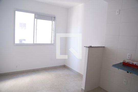 Sala de apartamento à venda com 2 quartos, 32m² em Jaraguá, São Paulo