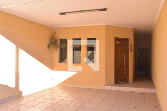 Garagem de casa à venda com 3 quartos, 175m² em Vila America, Santo André