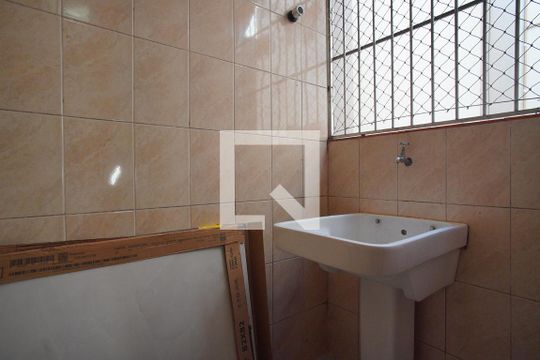 Área de Serviço de apartamento para alugar com 2 quartos, 65m² em Santa Cecília, Porto Alegre