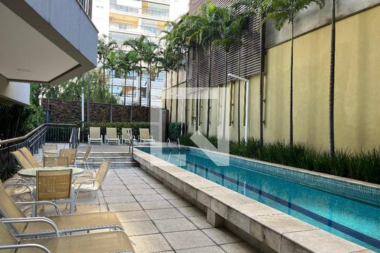 Área comum - Piscina de apartamento para alugar com 1 quarto, 30m² em Perdizes, São Paulo