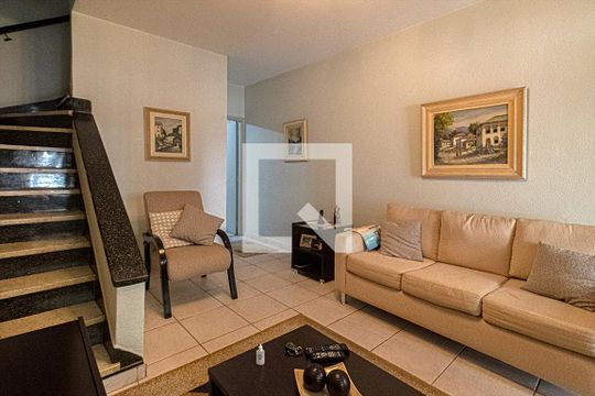sala de casa à venda com 2 quartos, 100m² em Vila Moinho Velho, São Paulo