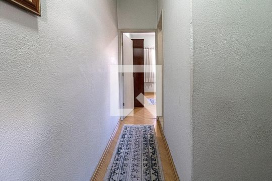 corredor para os comodos de casa à venda com 2 quartos, 100m² em Vila Moinho Velho, São Paulo